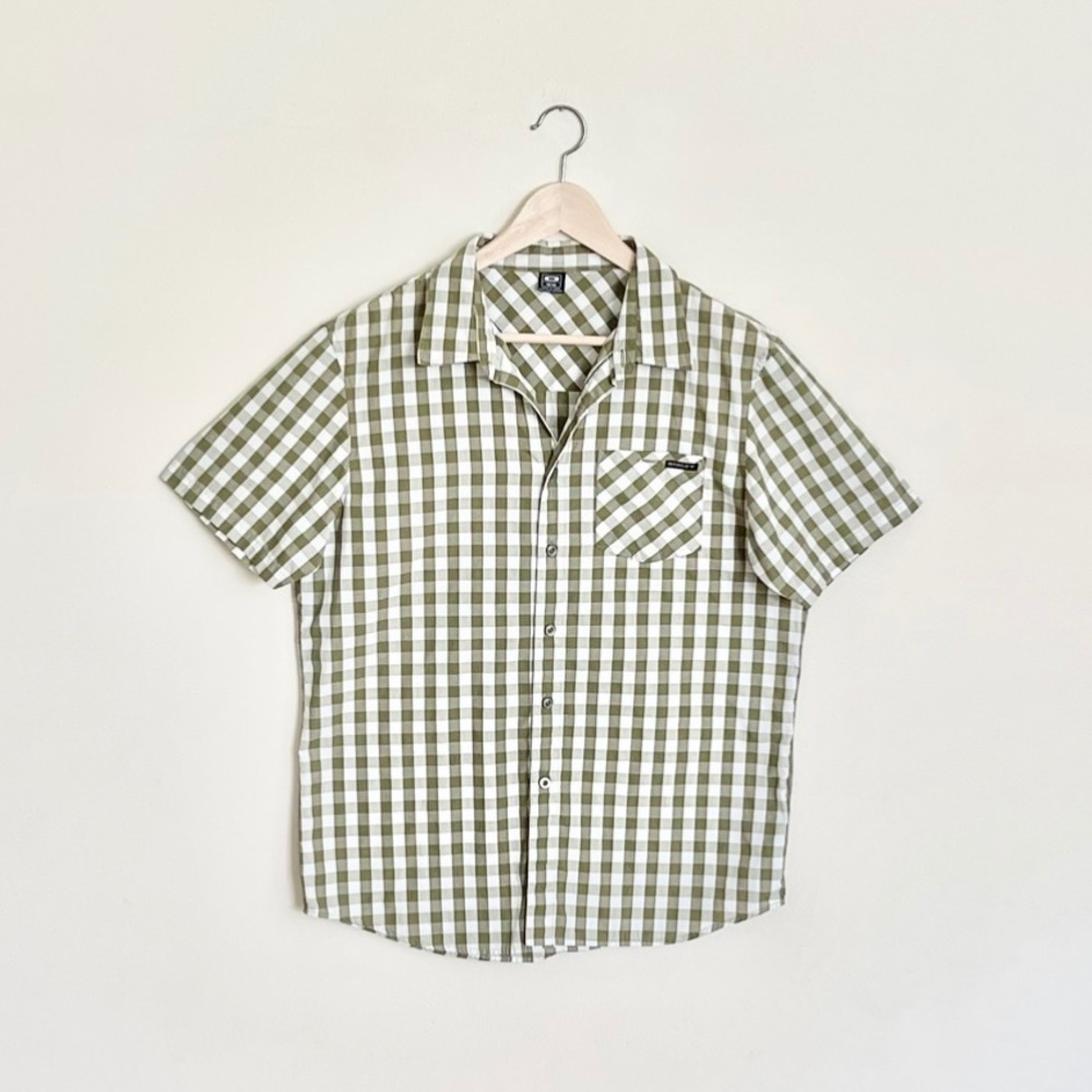 Oakley Plaid Green White Gingham Pocket Button Down Surf Shirt Men’s Medium